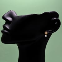 حلق لؤلؤ ذهب 18 - صورة 3