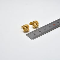 حلق تاي ذهب 18 - صورة 2