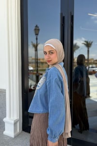 جاكت تطريز فراشة - صورة 4