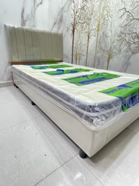 مرتبة اسفنج طبي مضغوط 120*190*10سم مع طبقة لباد - صورة 1