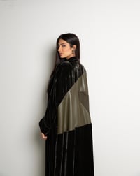 #076 - Image 2