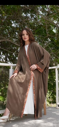 R140 - صورة 3