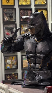 Batman Bust 1/1 Scale life size - Image 2
