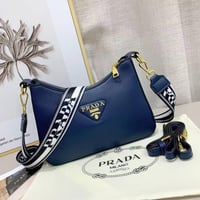 شنطة نسائية ماركة برادا - Image 1