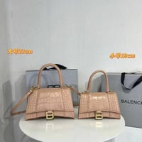 شنط ماركة بلنسياقا الكبيرة والصغيرة - Image 1
