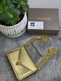 شنطة نسائية ماركة بولغاري - Image 1
