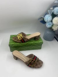 كعب نسائي صغير  ماركة كوتش - k01 - صورة 1