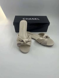 سليبر نسائي ماركة شانيل - Image 1