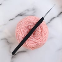 سنارات كروشيه رفيعة ماركة knit pro - صورة 1