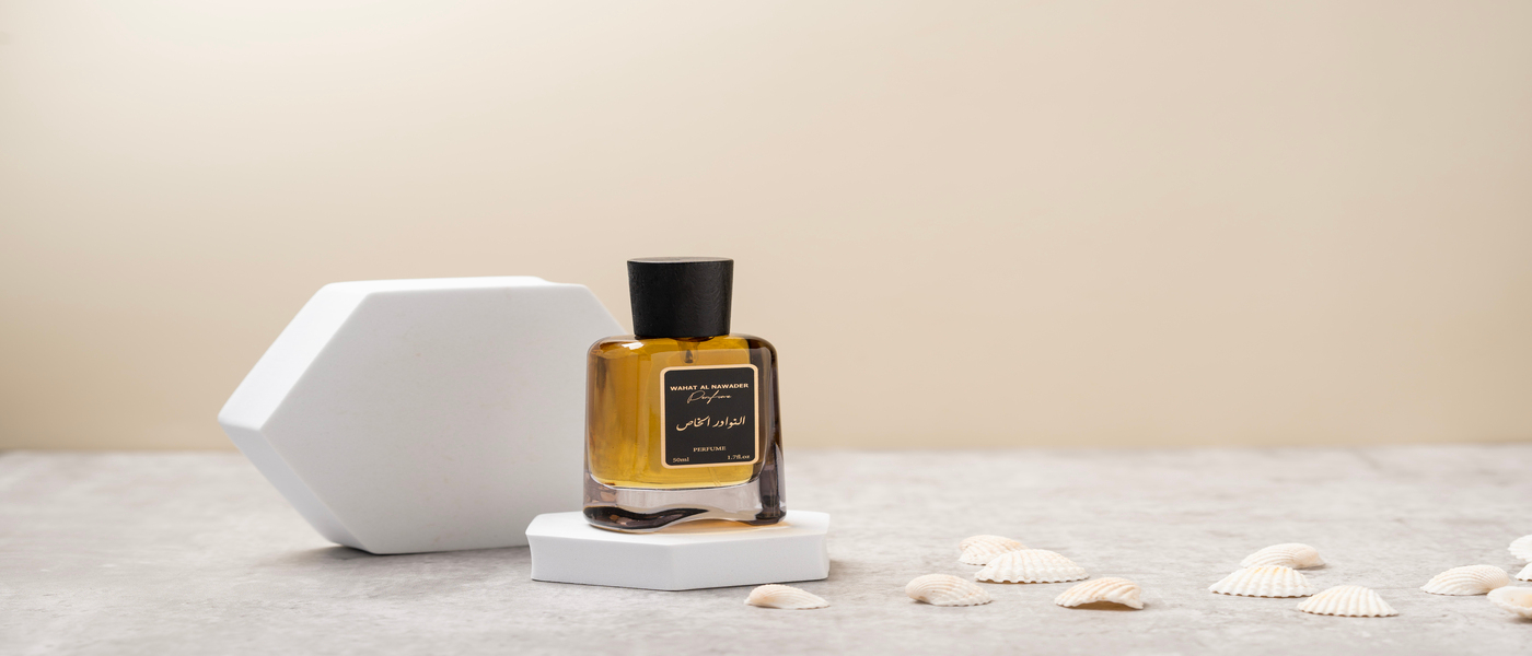 عطر النوادر الخاص