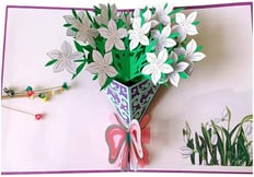 DAFFODIL GREETING CARD