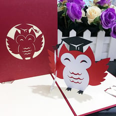 GRADUATION GREETING CARD