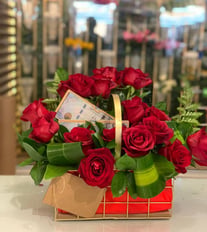 Natural rose packaging