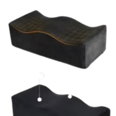 مقعد مربع ومموج