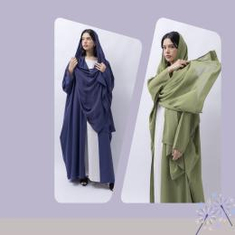 عبايات ملونة