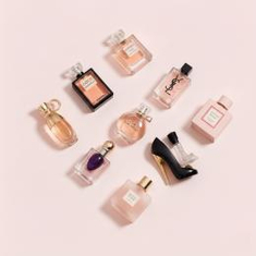 العطور النسائيه