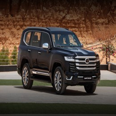 خطوط جيب لاند كروزر GXR و VXR