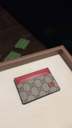 Card wallet GG