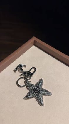 Lv medal