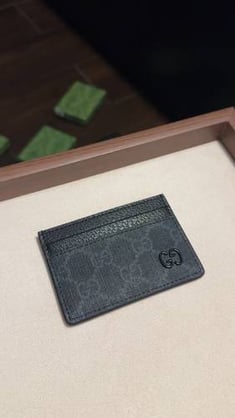 Card wallet GG
