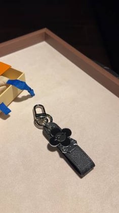 Lv medal