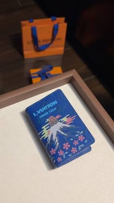 Lvt wallet 