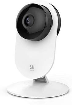 كاميرا المراقبة الذكية المنزلية من  YI