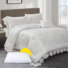 جاكار | طقم مفارش سرير صيفية نفر ونص باللون الأبيض + مخدة لافاندا