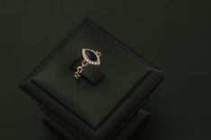 خاتم ذهب ابيض تصميم الماس عيار18 الوزن 1.24
