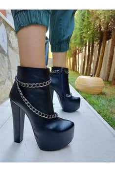 Women's Chain Detail Black Leather Heeled Boots
