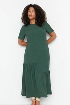 فستان طويل أخضر فاتح نسائي