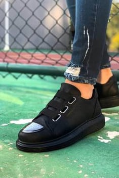 حذاء كاجوال أسود رجالي