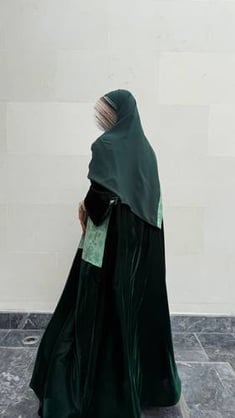 Palm Velvet Green 