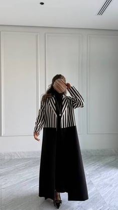 Zebra Abaya Black 