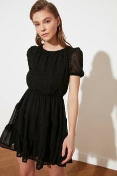 فستان قصير أسود نسائي