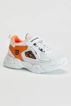 حذاء رياضة برتقالي أبيض أطفالي