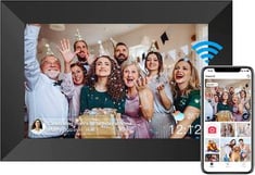إطار الصورة الرقمية Dreamtimes 8 بوصة WIFI إطار الصور الرقمية مع شاشة IPS HD Touch، تصميم الولايات المتحدة ، إعداد سهل لمشاركة الصور أو مقاطع الفيديو عن بُعد عبر تطبيق AIMOR من أي مكان