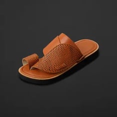 حذاء شرقي جلد طبيعي بني سوادنس MS486