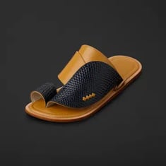 حذاء شرقي جلد طبيعي جملي اسود سوادنس MS430