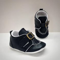 حذاء أنيق للأولاد لون أسود من بيبي باتيني 