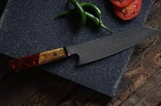 سكين  كيريتسوكي ٦٧ طبقة طولها ٨ انش من الفولاذ المصنوعة يدويا، ومقبض من الخشب و الابوكسي العودي 