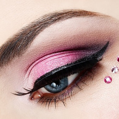 Eye shadow + blush