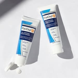  بانوكسيل 48 جم مرطب يومي للتحكم في الزيت spf 30 
