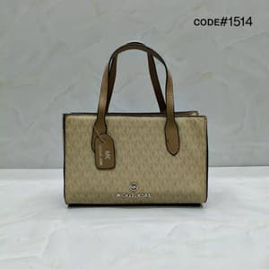 شنطة نسائية ماركة مايكل كورس -m11