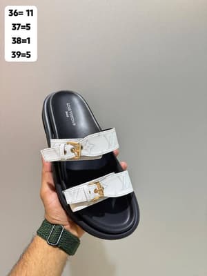 سليبر نسائي ماركة لويس فيتون - l03