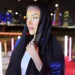 أمنه