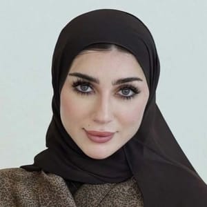 سارة الهيل