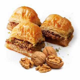 Baklava with walnuts