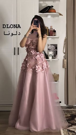فستان تل ورود