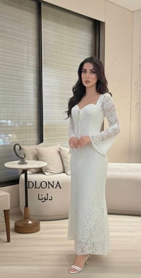 فستان دانتيل اوف وايت